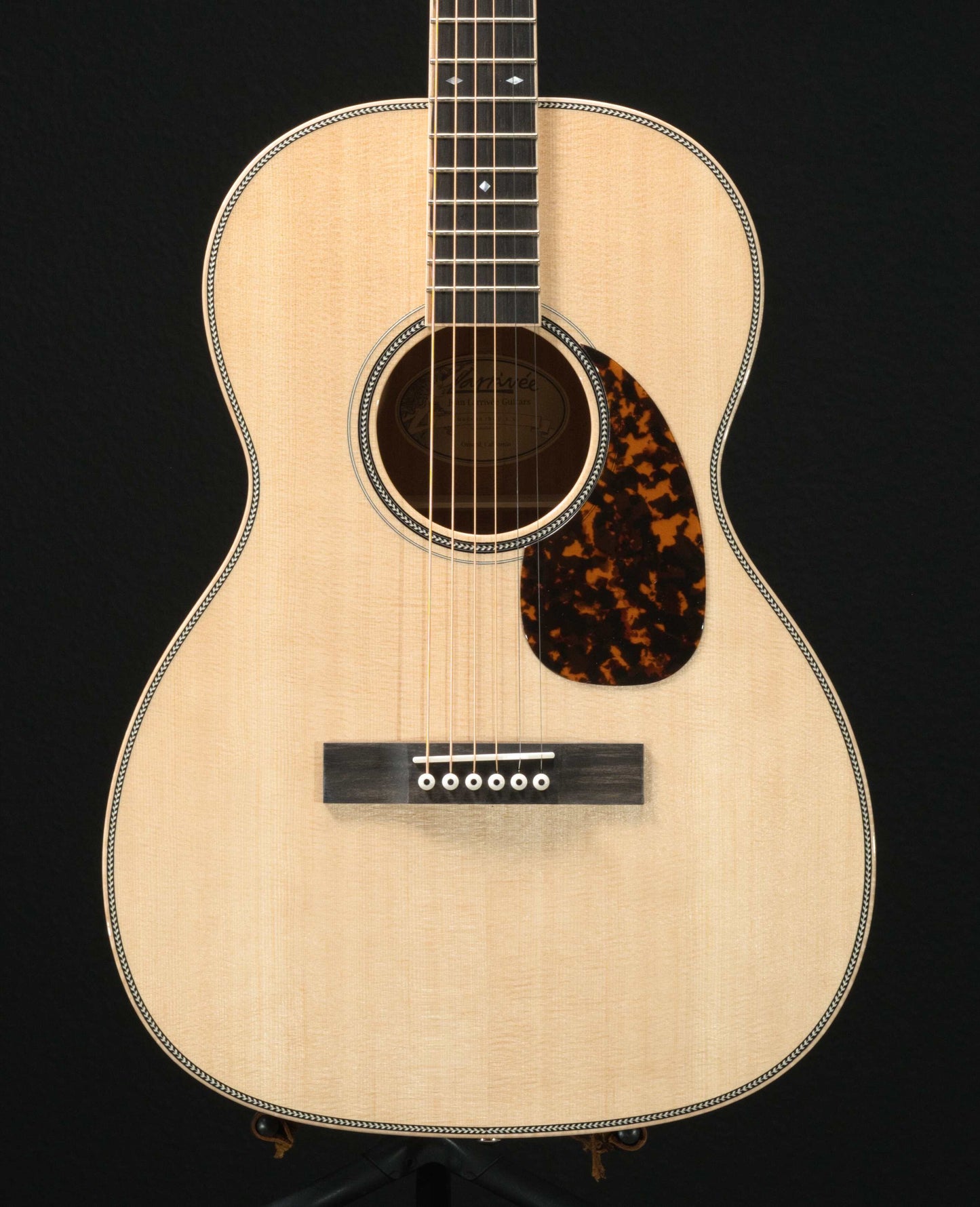 Larrivee 000-50 Mahogany and Sitka Spruce