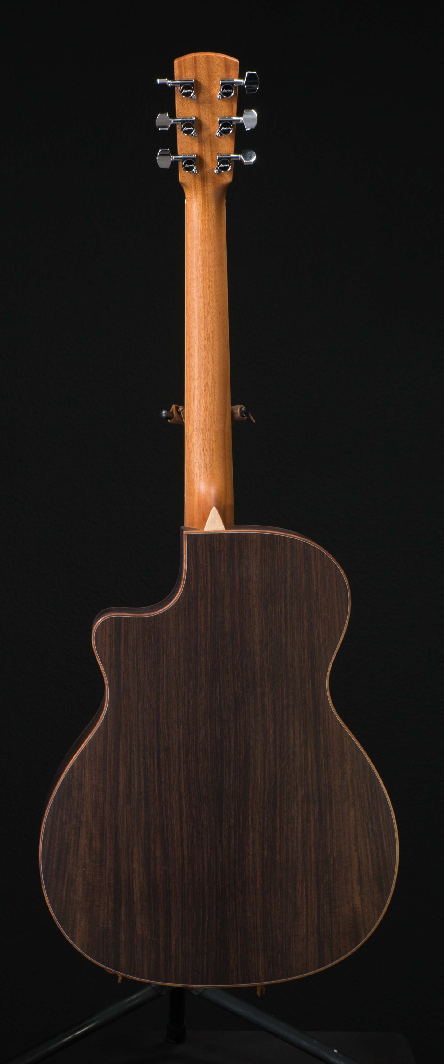 Larrivee OMV-03R Rosewood & Sitka Koa binding