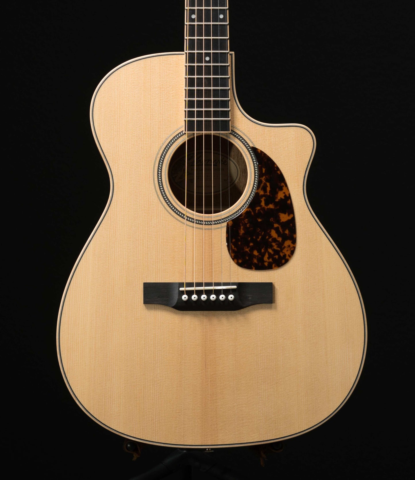 Larrivee OMV-03M Mahogany & Sitka