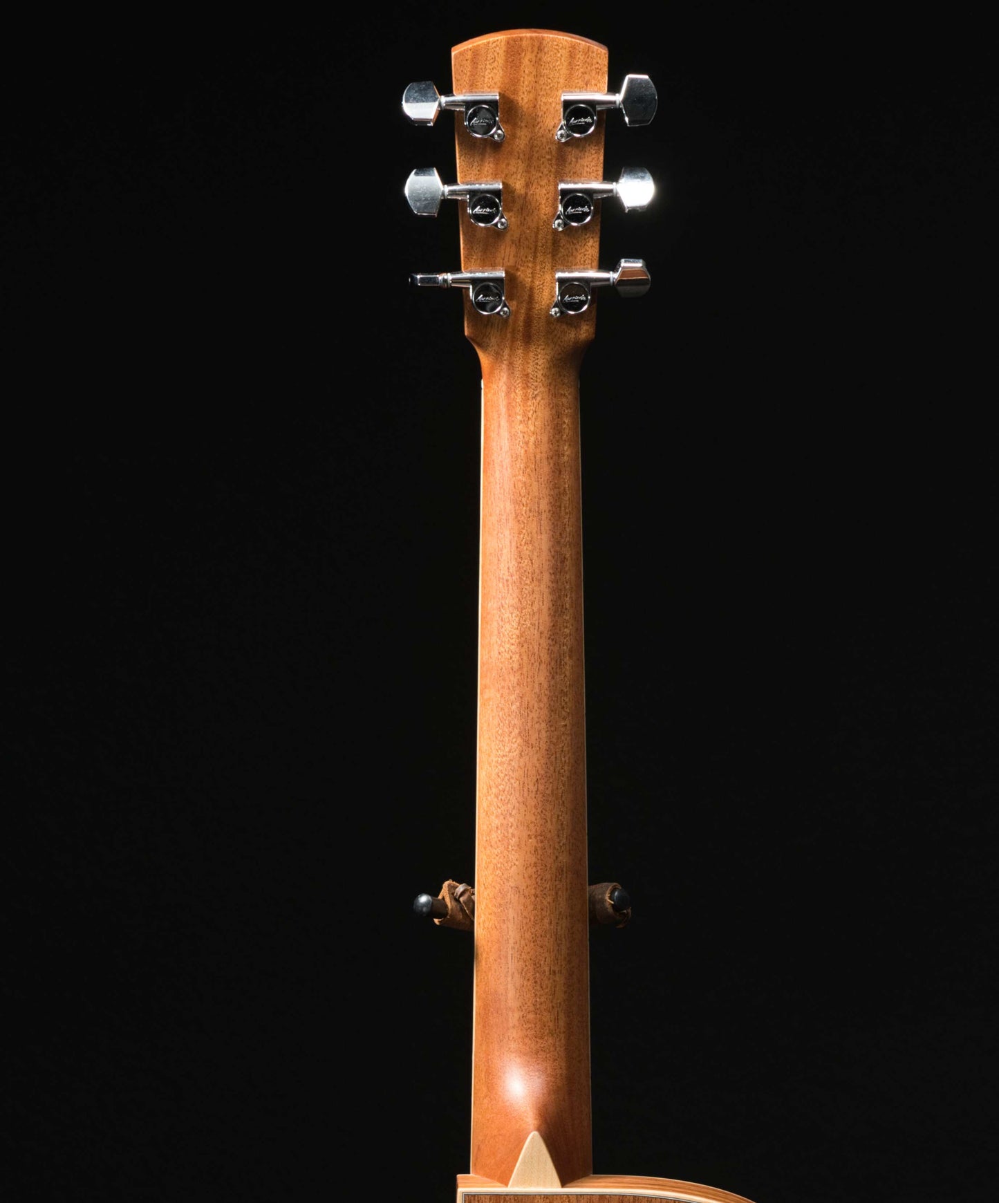 Larrivee OMV-03M Mahogany & Sitka