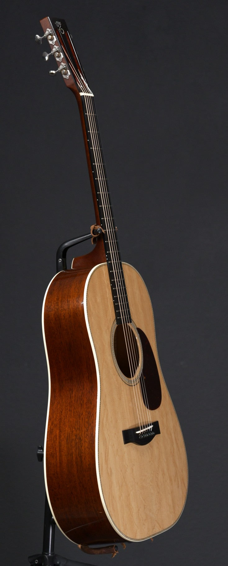 Santa Cruz D12 Mahogany & Bear Claw Sitka 2015