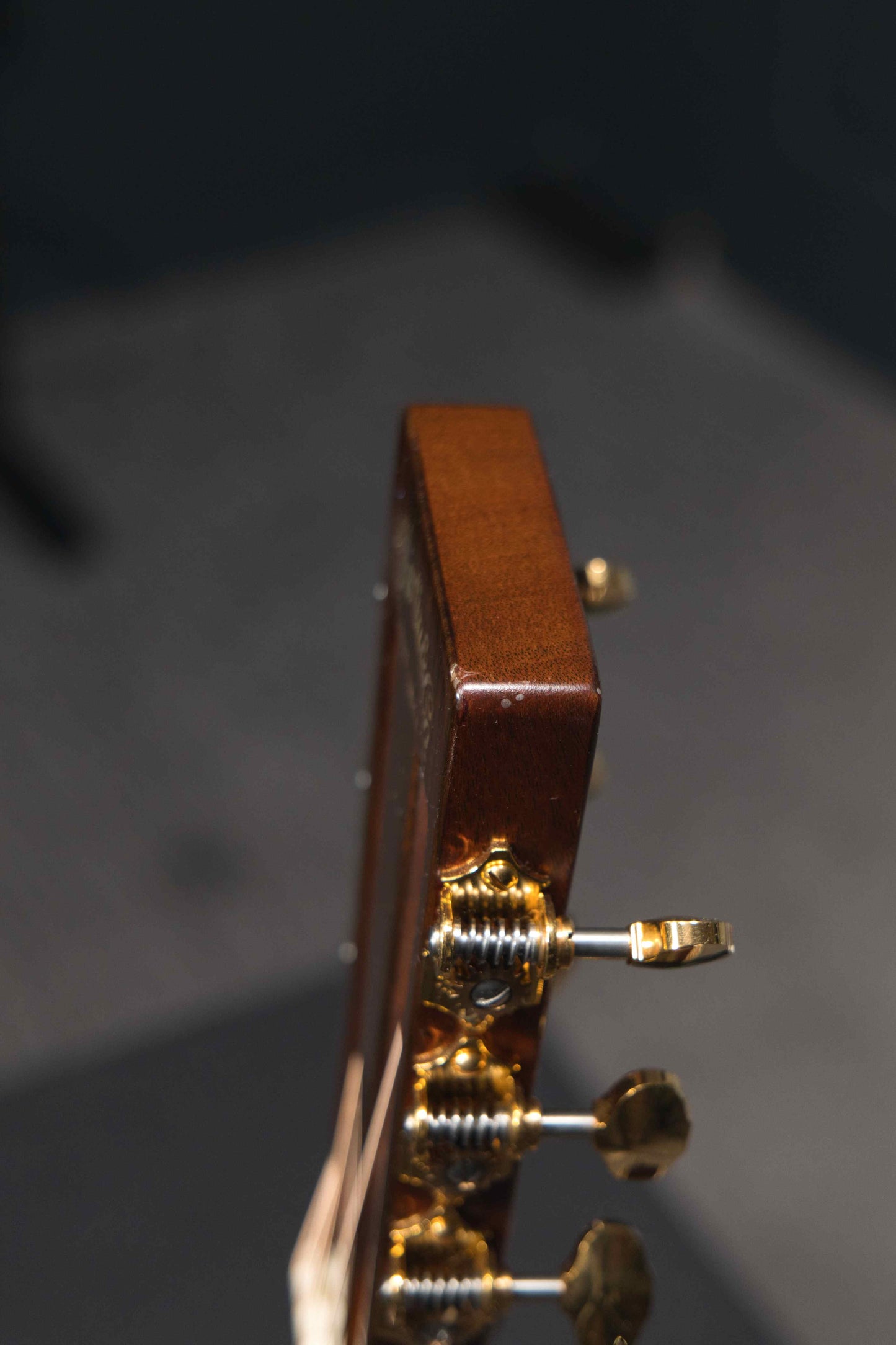 Martin 0012-28 Modern Deluxe Waverly Tuners (Read Description)