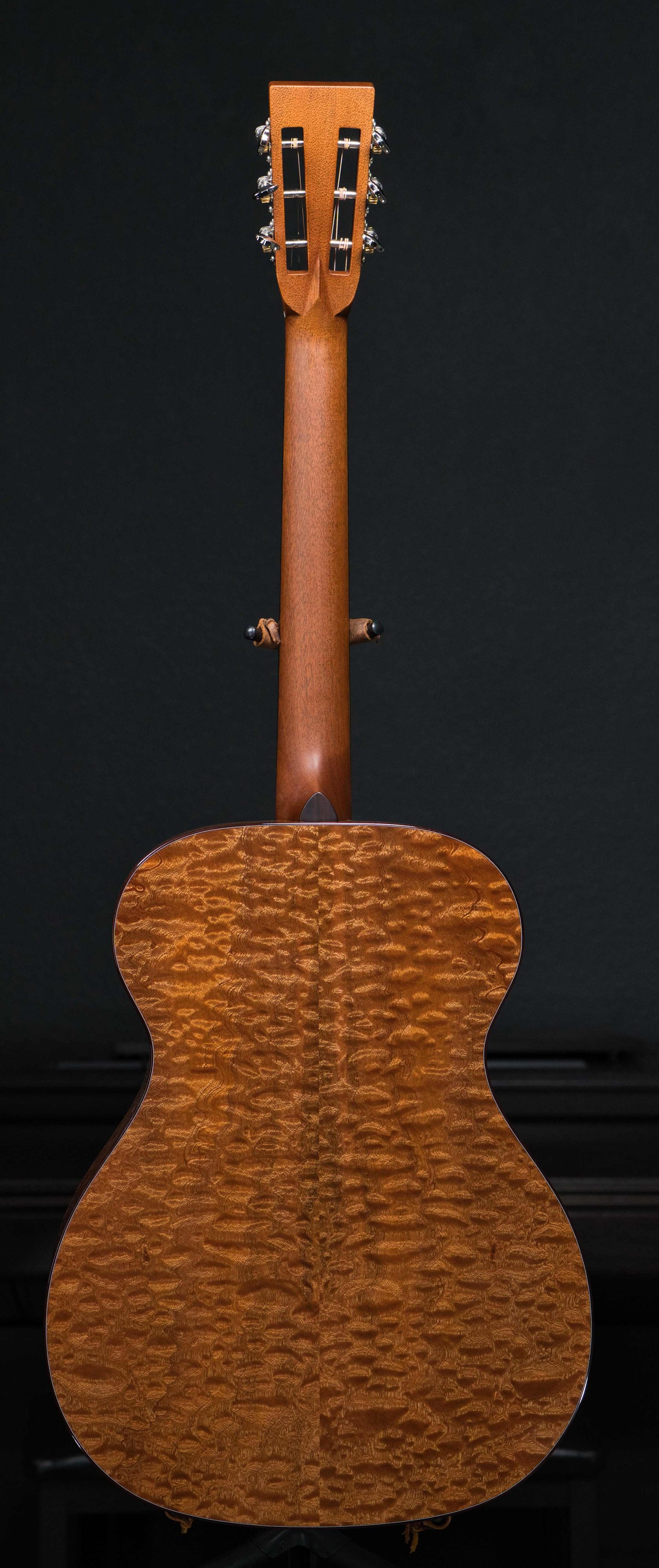 Boucher LE-SG-241-M Quilted Sapele & Master Grade Adirondack Spruce