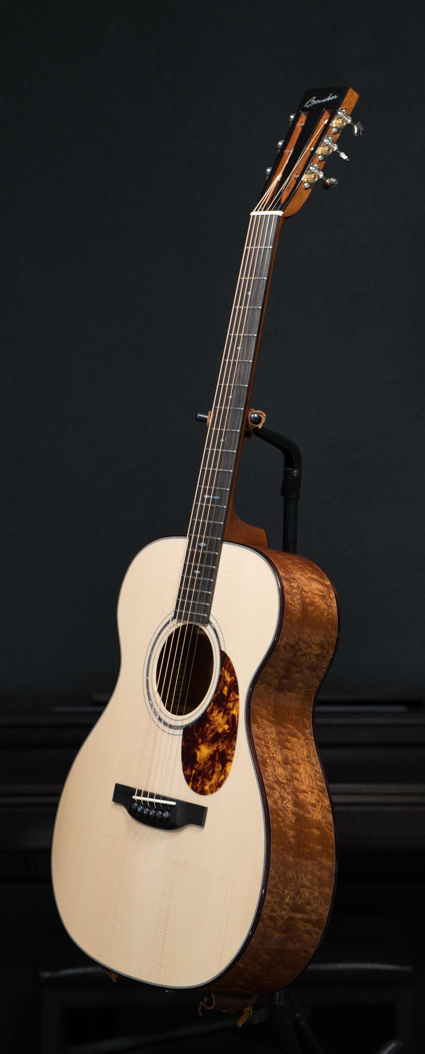 Boucher LE-SG-241-M Quilted Sapele & Master Grade Adirondack Spruce