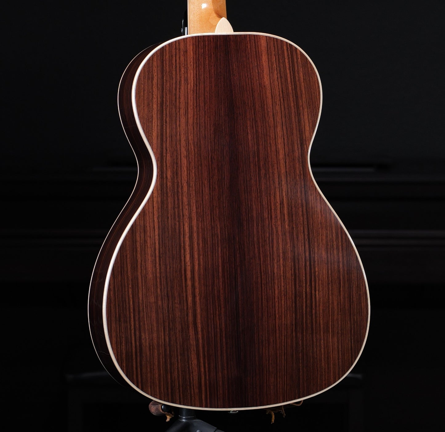 Larrivee 00-44R Tobacco Burst East Indian Rosewood