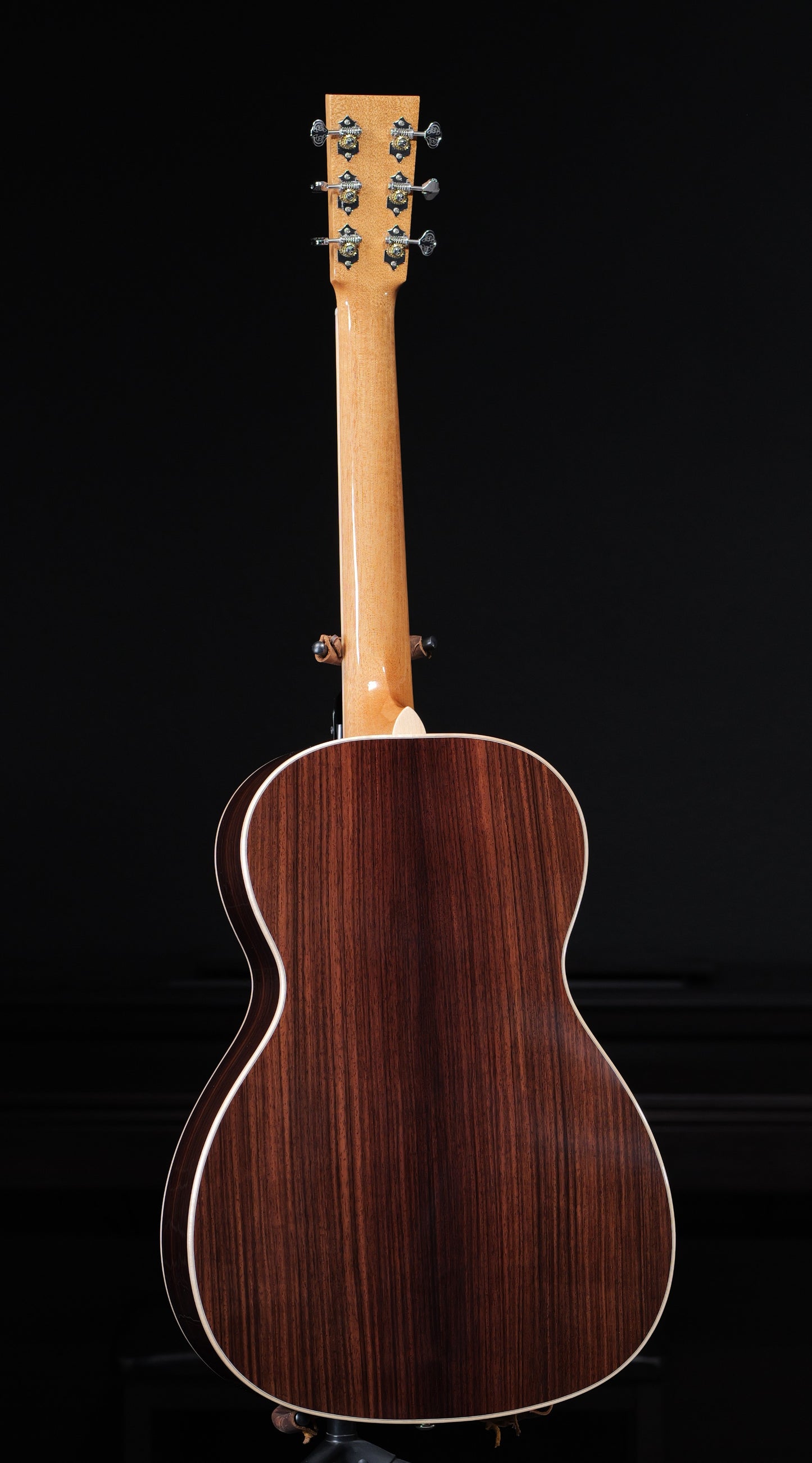 Larrivee 00-44R Tobacco Burst East Indian Rosewood