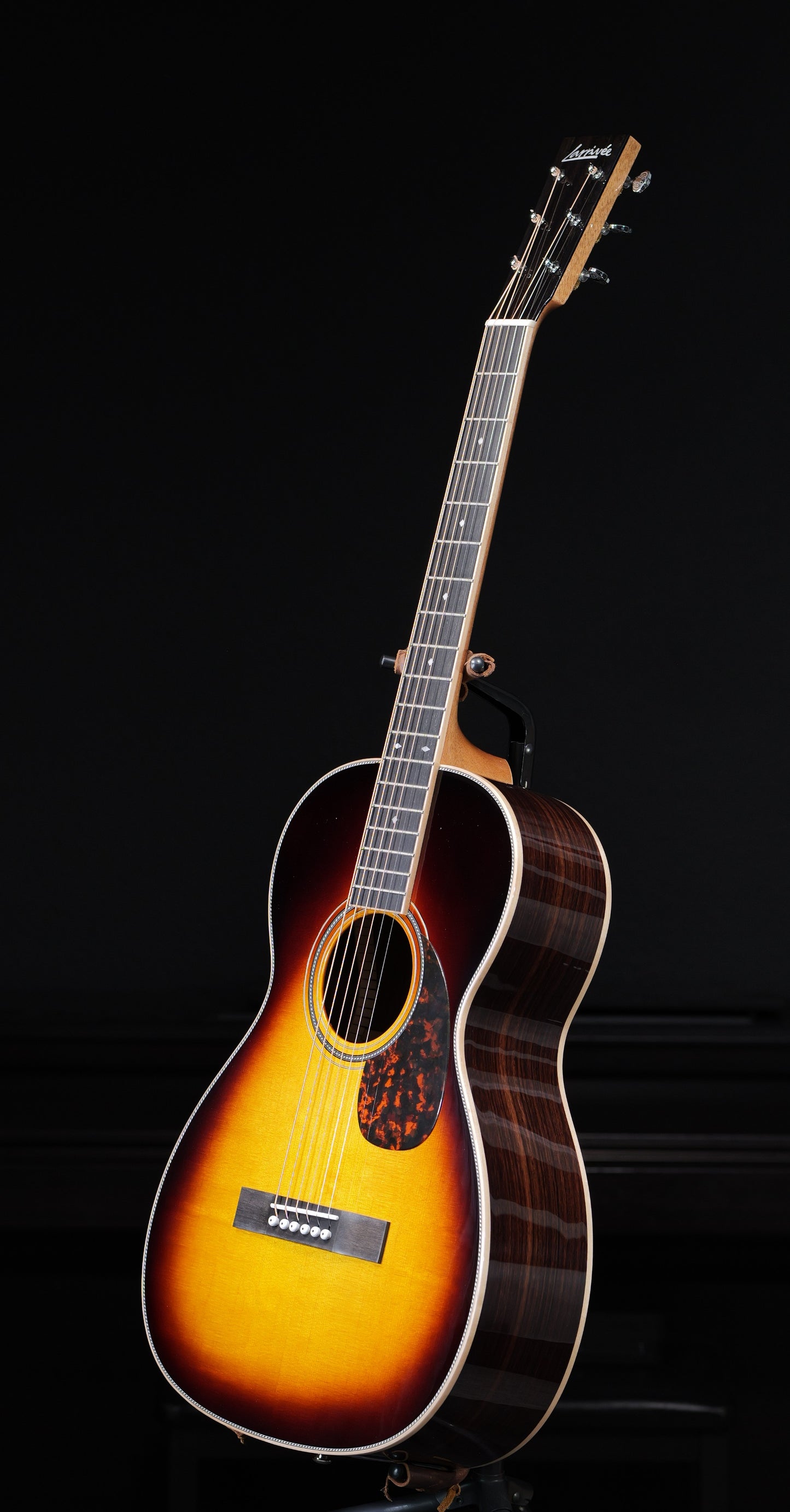 Larrivee 00-44R Tobacco Burst East Indian Rosewood