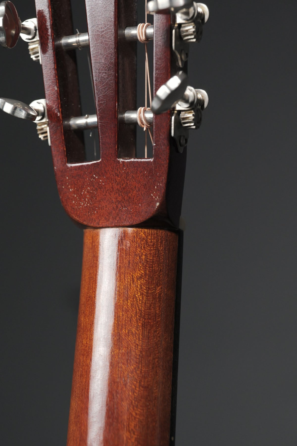 Atkins Essential 000-12S Torrefied Adirondack & Mahogany