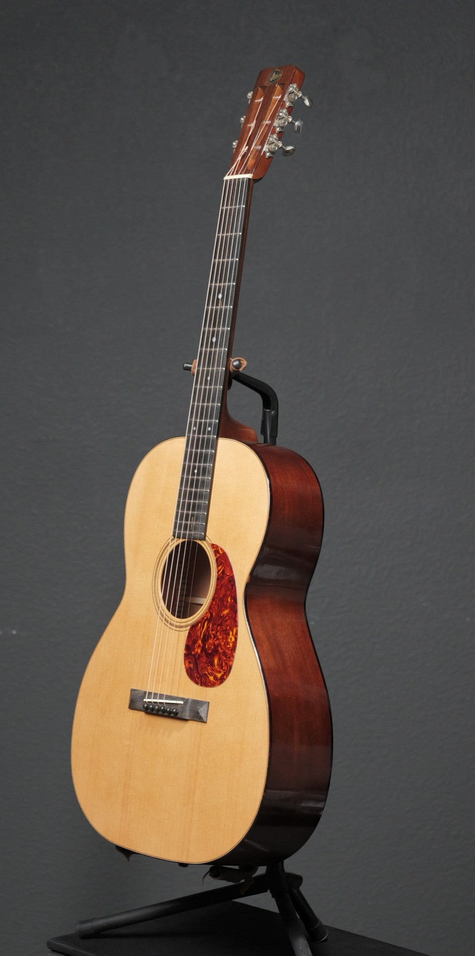 Atkins Essential 000-12S Torrefied Adirondack & Mahogany