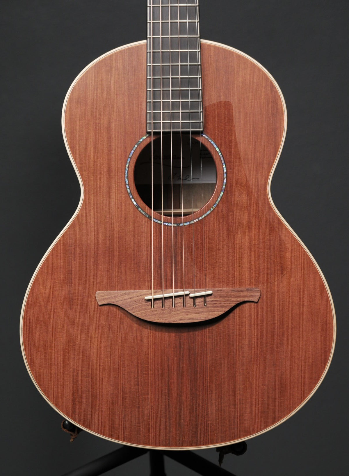 Lowden WL-35 Walnut & Sinker Redwood 2022