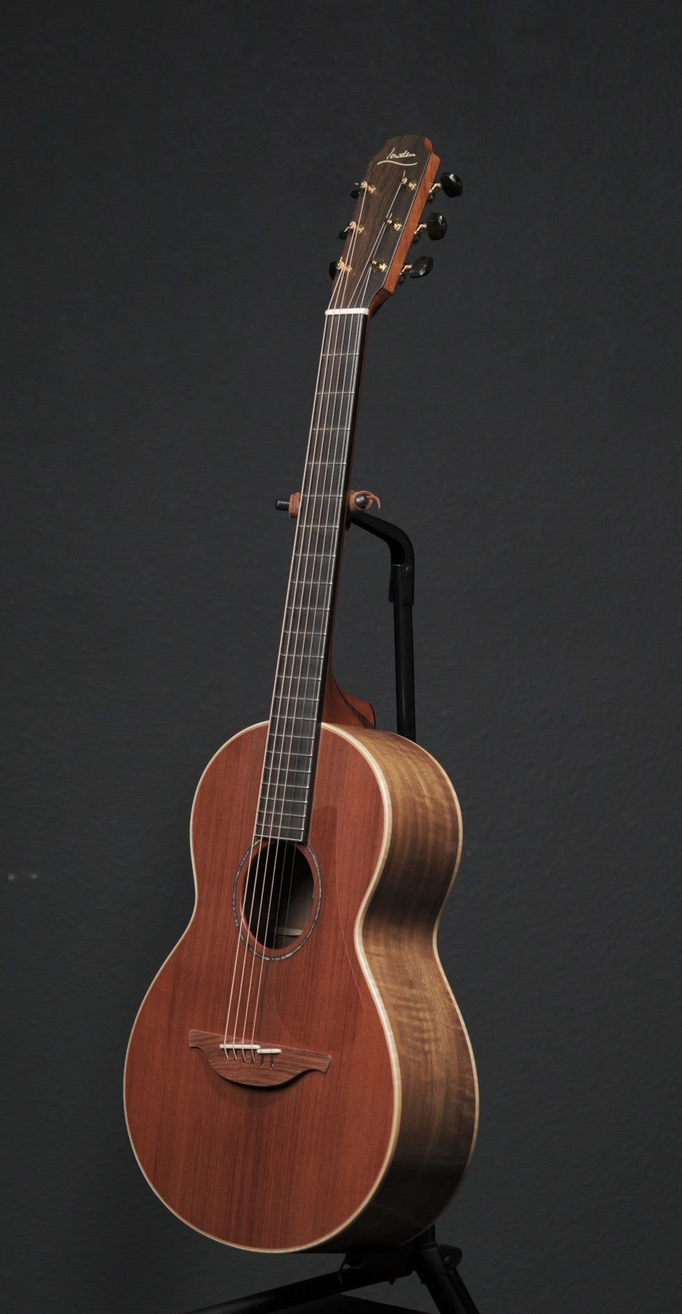 Lowden WL-35 Walnut & Sinker Redwood 2022