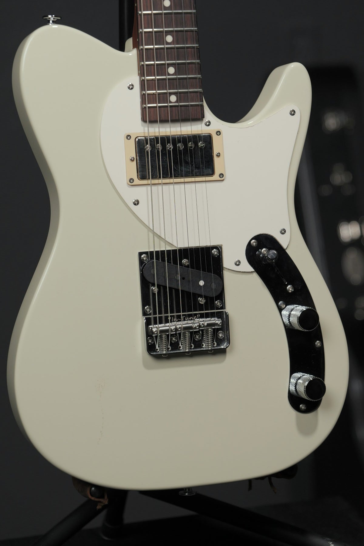 Ibanez FlatV2 Josh Smith Signature