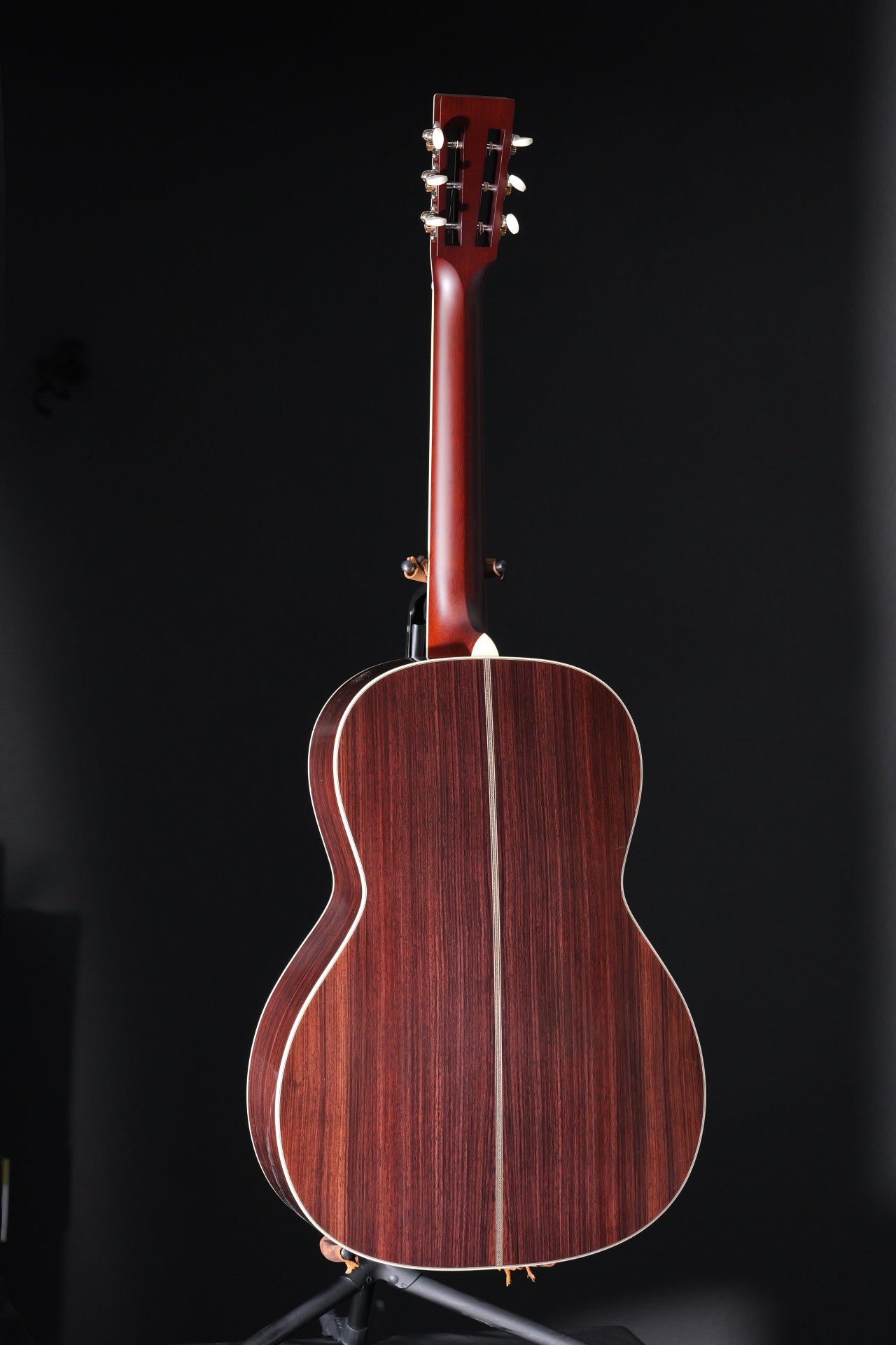 Santa Cruz 000 Burst