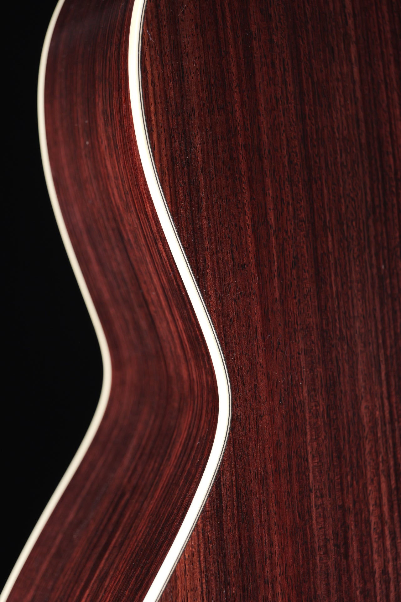 Santa Cruz 000 Burst