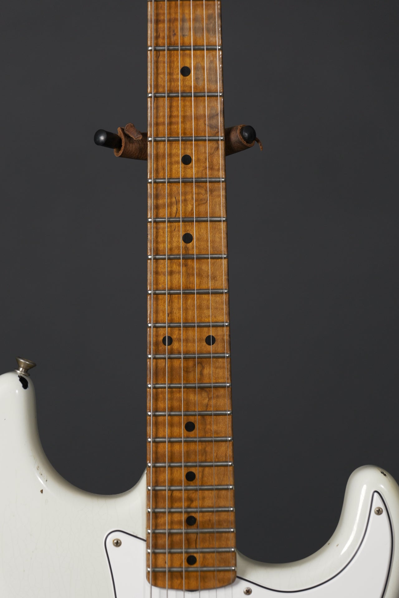 Fender LTD Roasted Tomatillo Stat Relic 2019