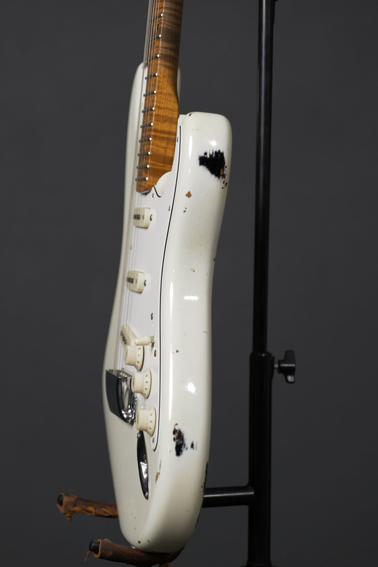 Fender LTD Roasted Tomatillo Stat Relic 2019