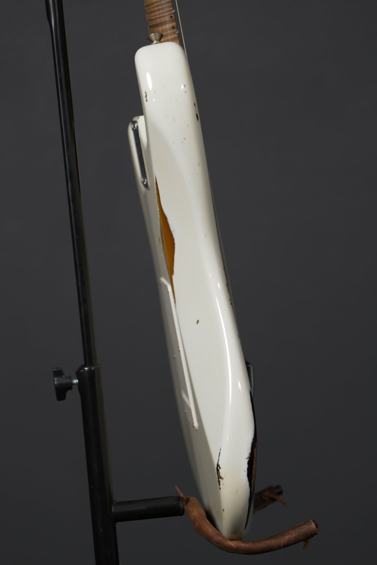 Fender LTD Roasted Tomatillo Stat Relic 2019