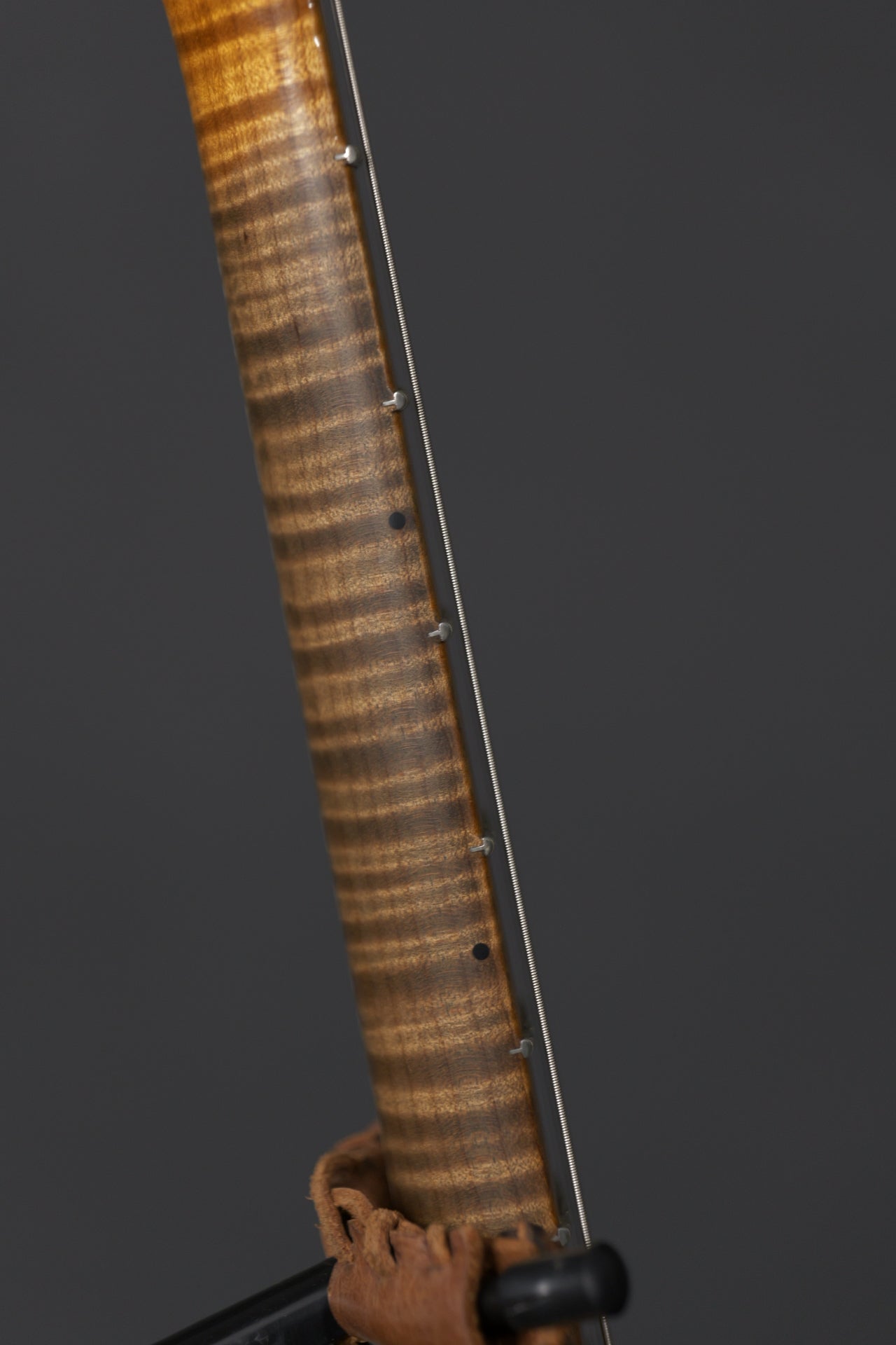 Fender LTD Roasted Tomatillo Stat Relic 2019