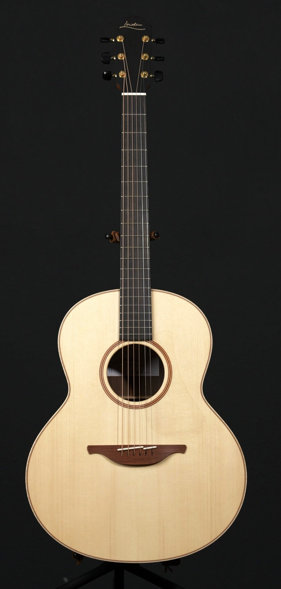 Lowden F-32+ East Indian Rosewood & Adirondack Spruce