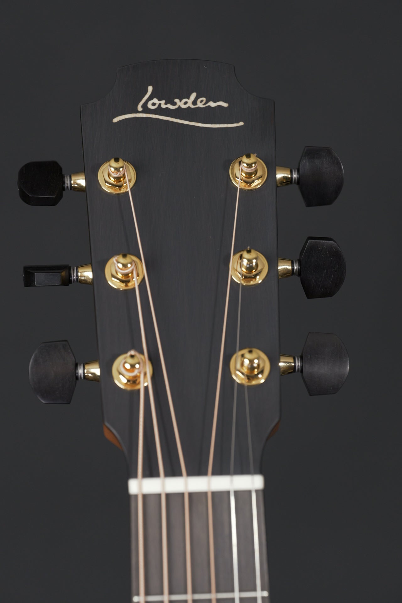 Lowden S-32+ Adirondack Spruce & East Indian Rosewood