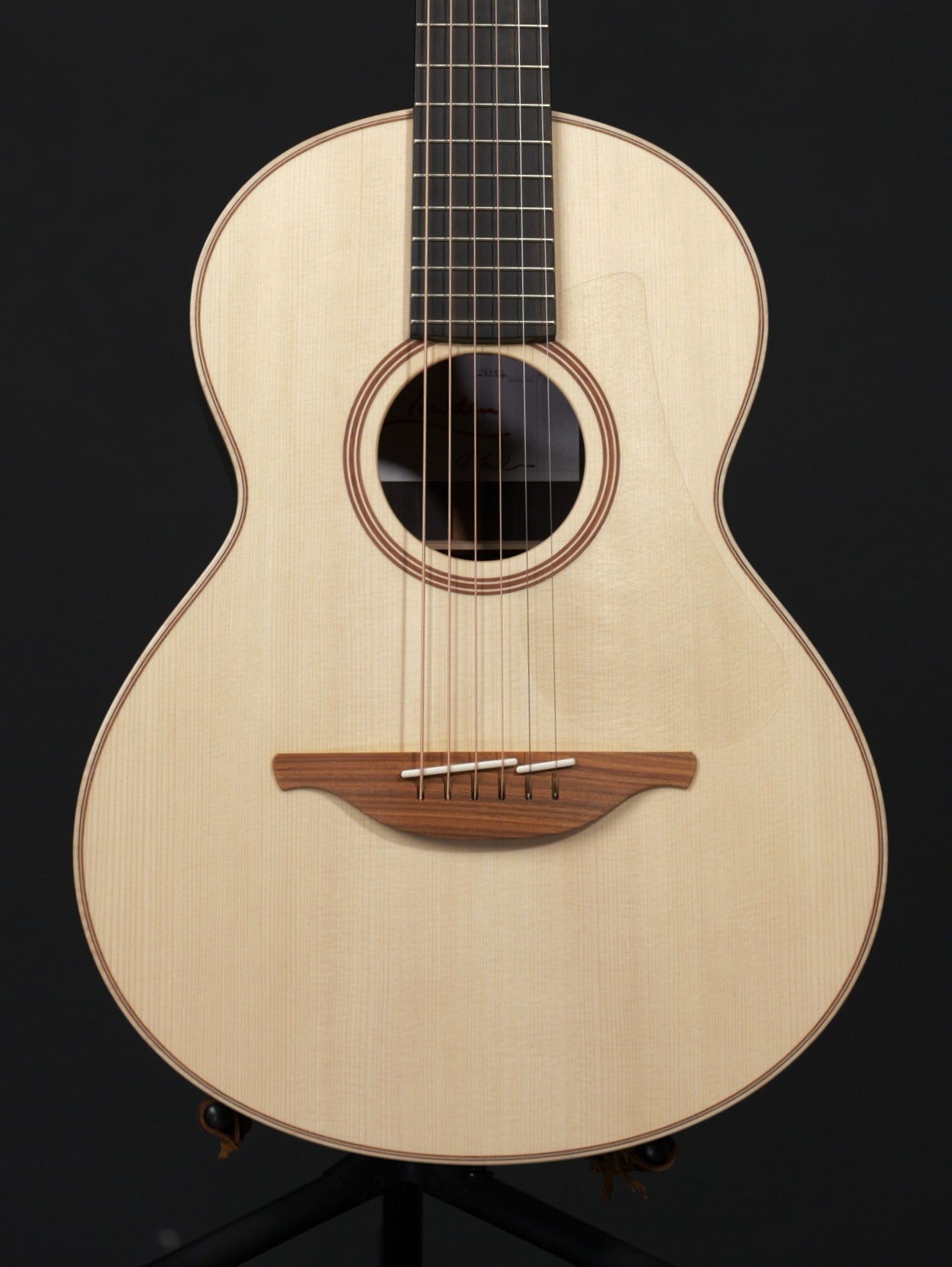 Lowden WL-32+ Adirondack & East Indian Rosewood