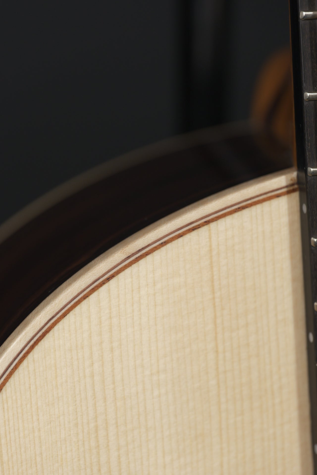 Lowden WL-32+ Adirondack & East Indian Rosewood