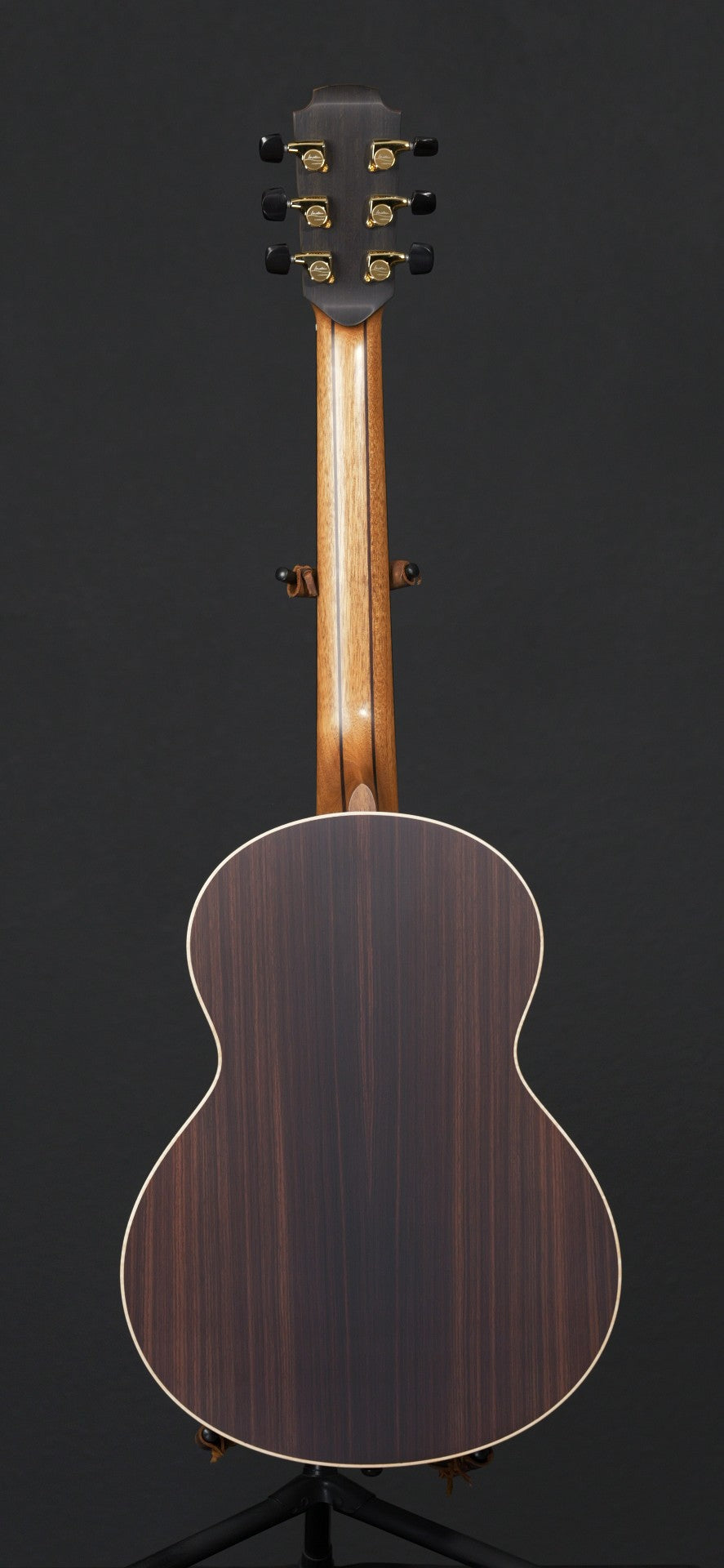 Lowden WL-32+ Adirondack & East Indian Rosewood