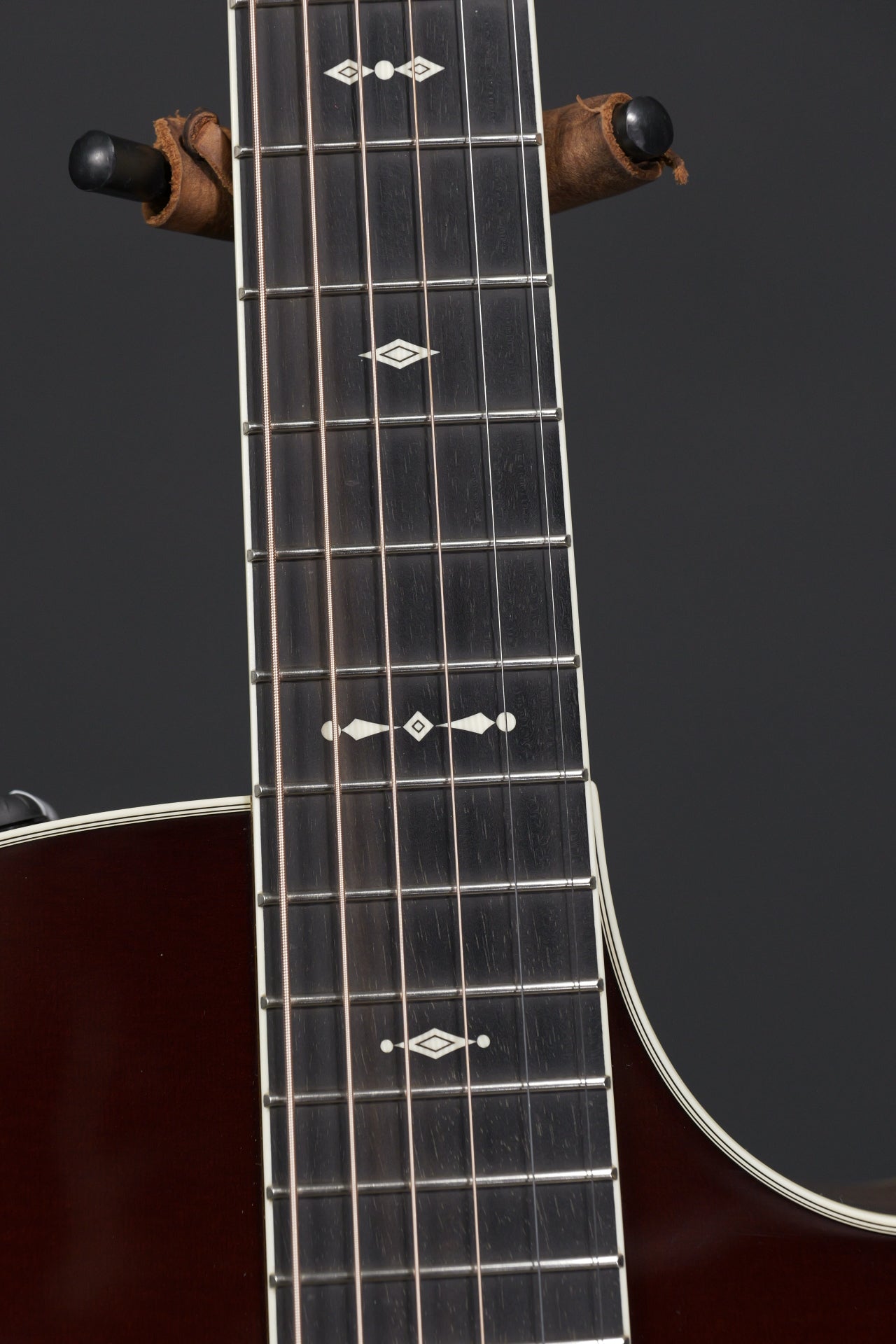 Taylor 712ce 12-fret 2015
