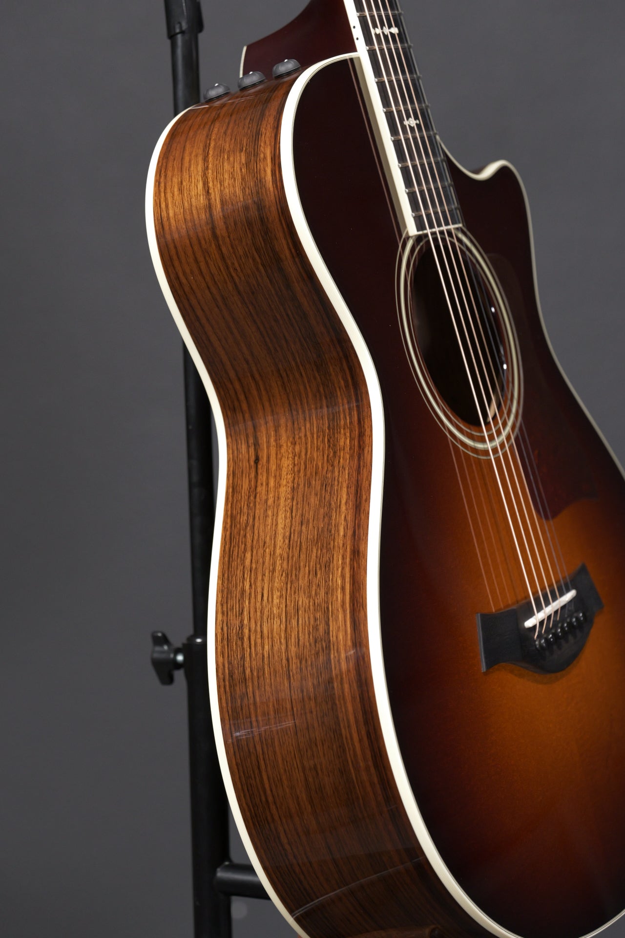Taylor 712ce 12-fret 2015