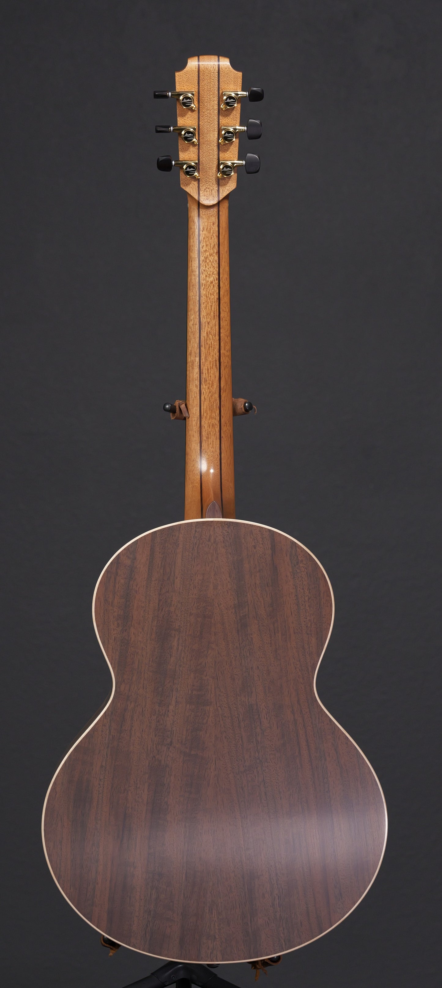 Lowden S-21 Walnut