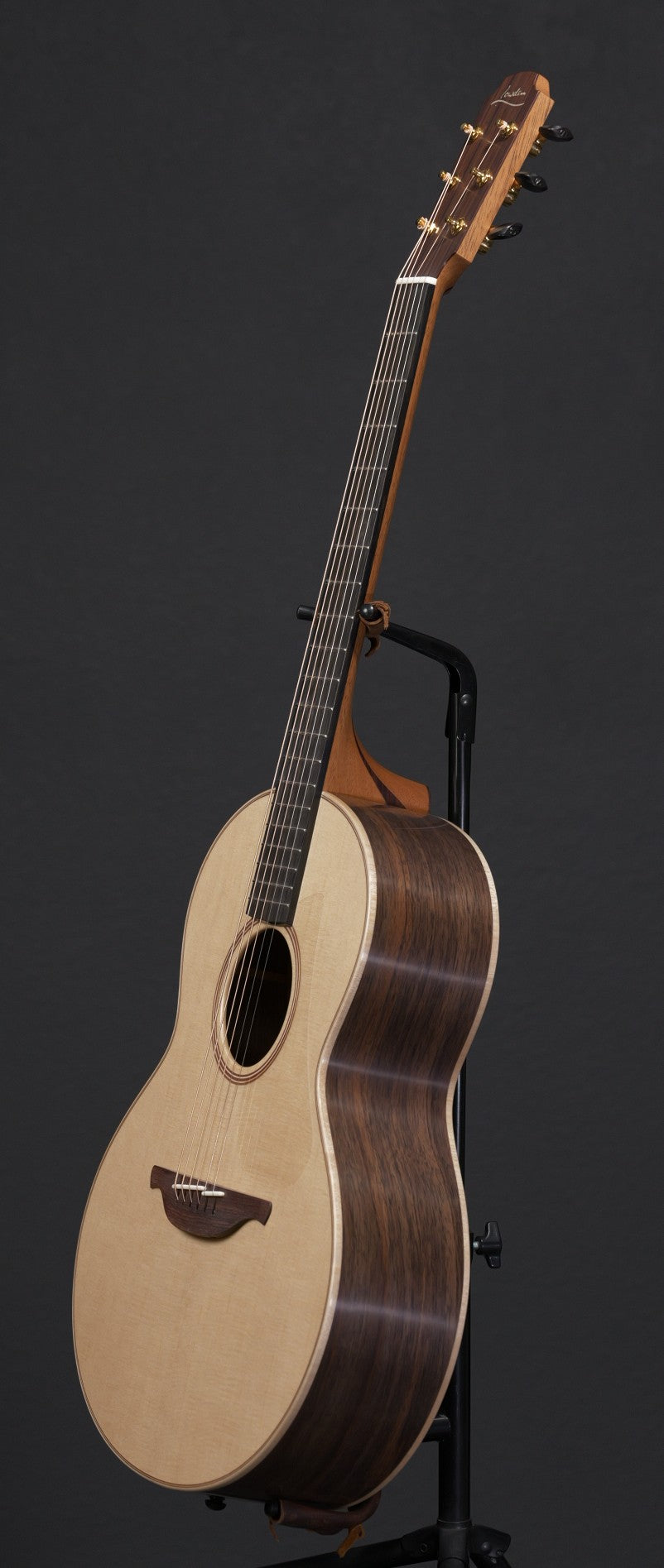Lowden S-21 Walnut