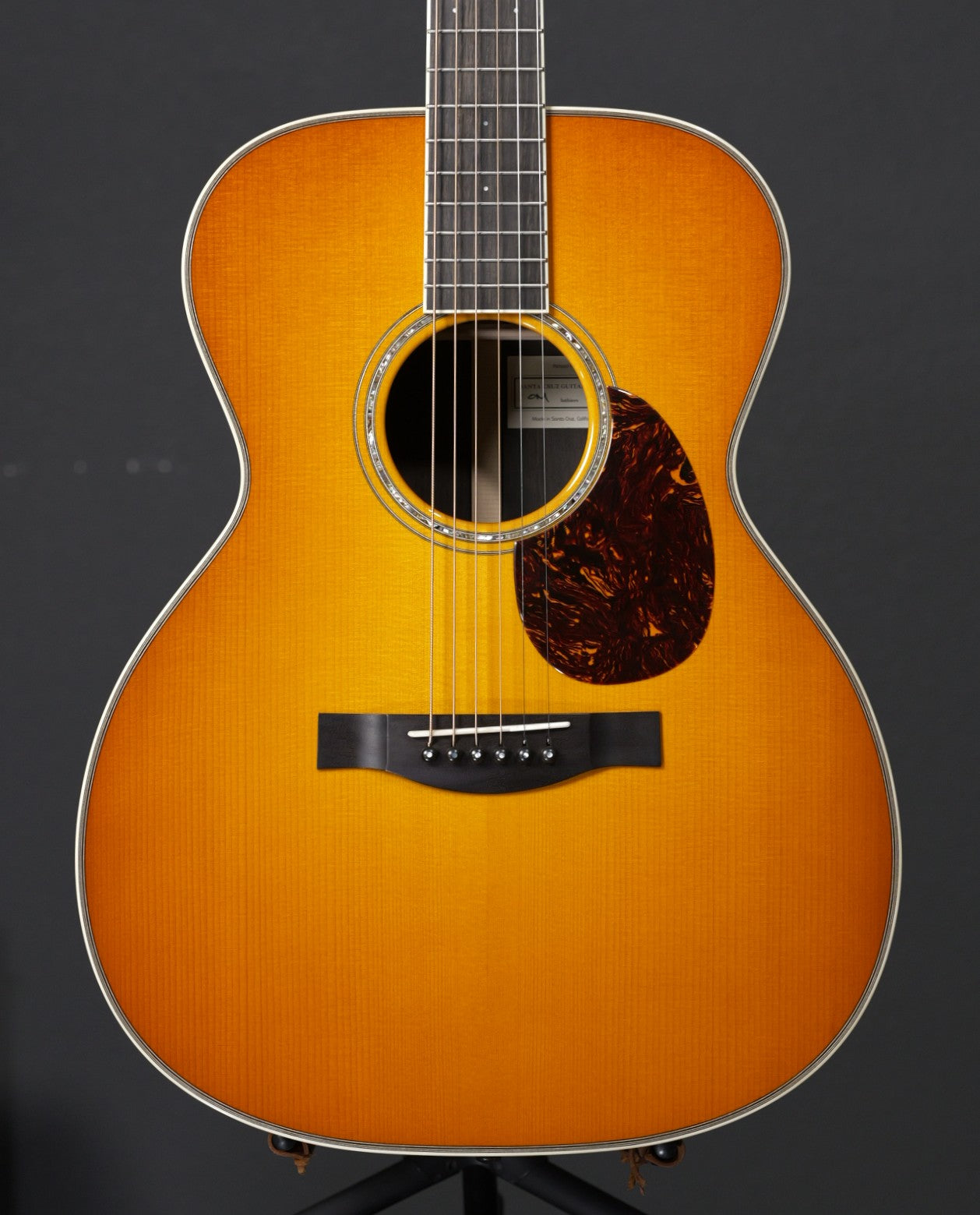 Santa Cruz OM African Blackwood & Adirondack Spruce