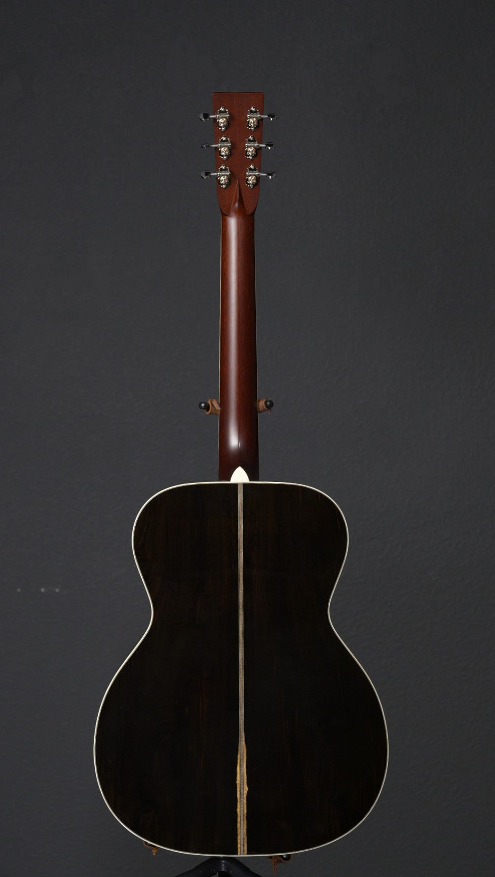 Santa Cruz OM African Blackwood & Adirondack Spruce