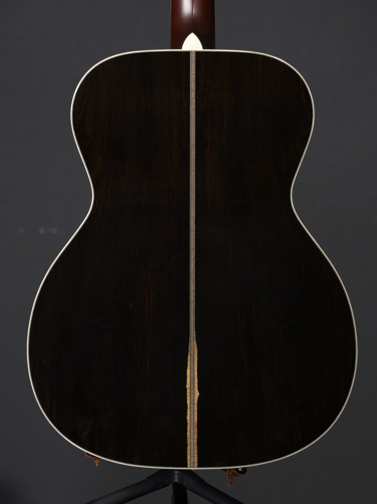 Santa Cruz OM African Blackwood & Adirondack Spruce