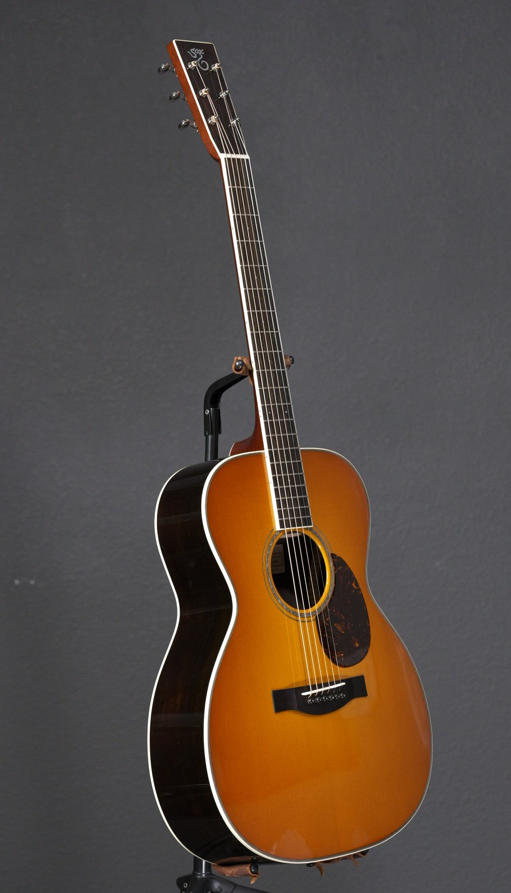 Santa Cruz OM African Blackwood & Adirondack Spruce