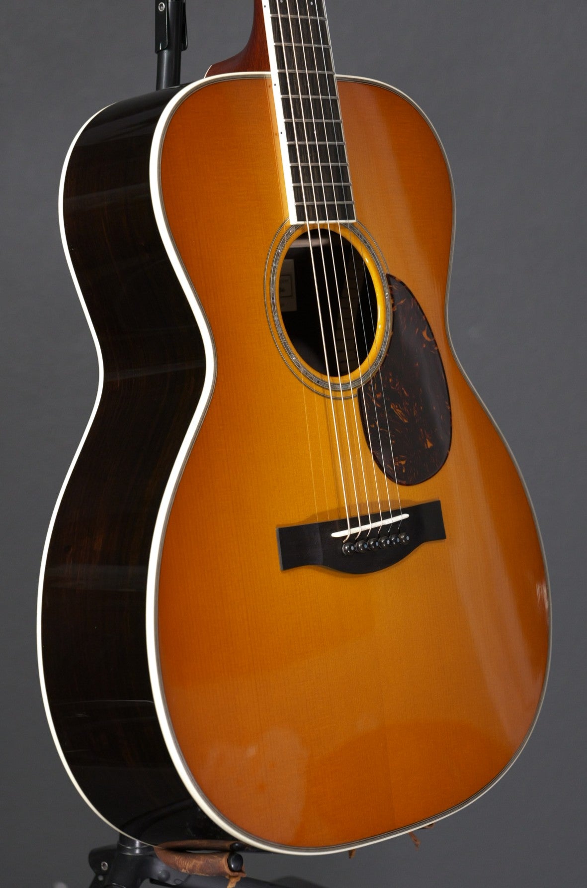 Santa Cruz OM African Blackwood & Adirondack Spruce
