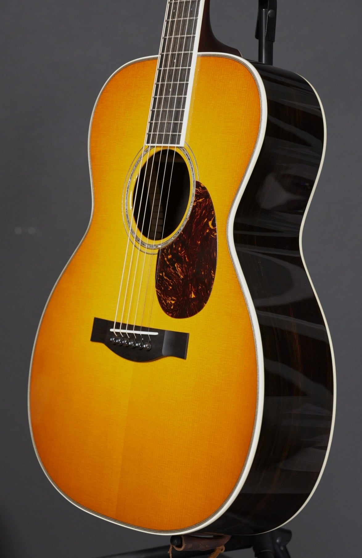 Santa Cruz OM African Blackwood & Adirondack Spruce