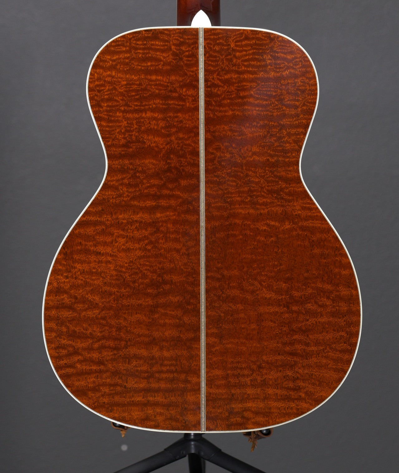 Santa Cruz OM Quilted Sapele & German Spruce