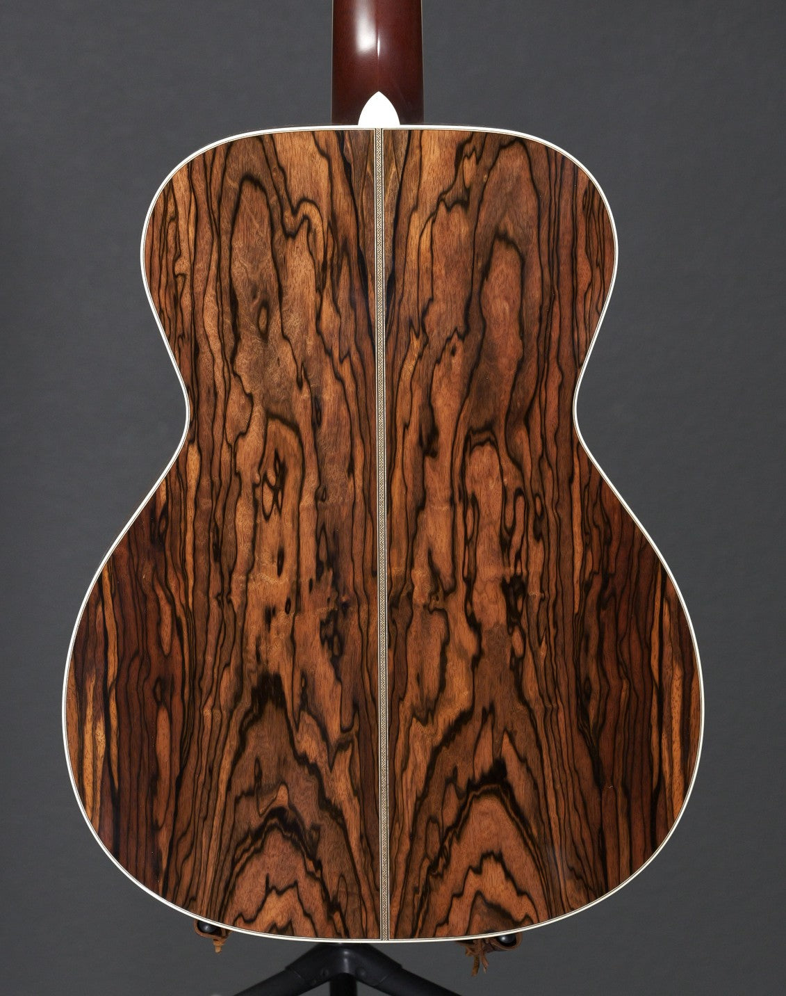 Santa Cruz OM Mun Ebony & Adirondack Spruce