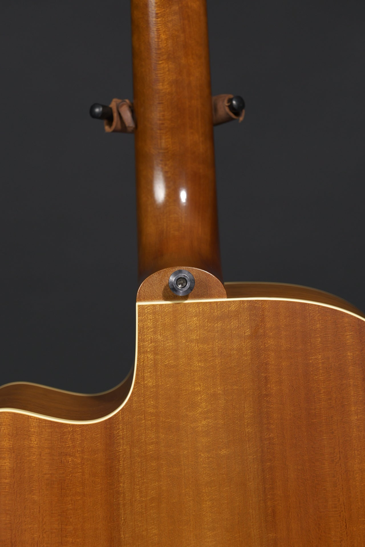 2020 Maton EBG808C TE Tommy Emmanuel