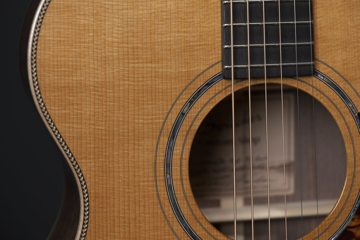 Boucher CS-SG-31-GM Walnut