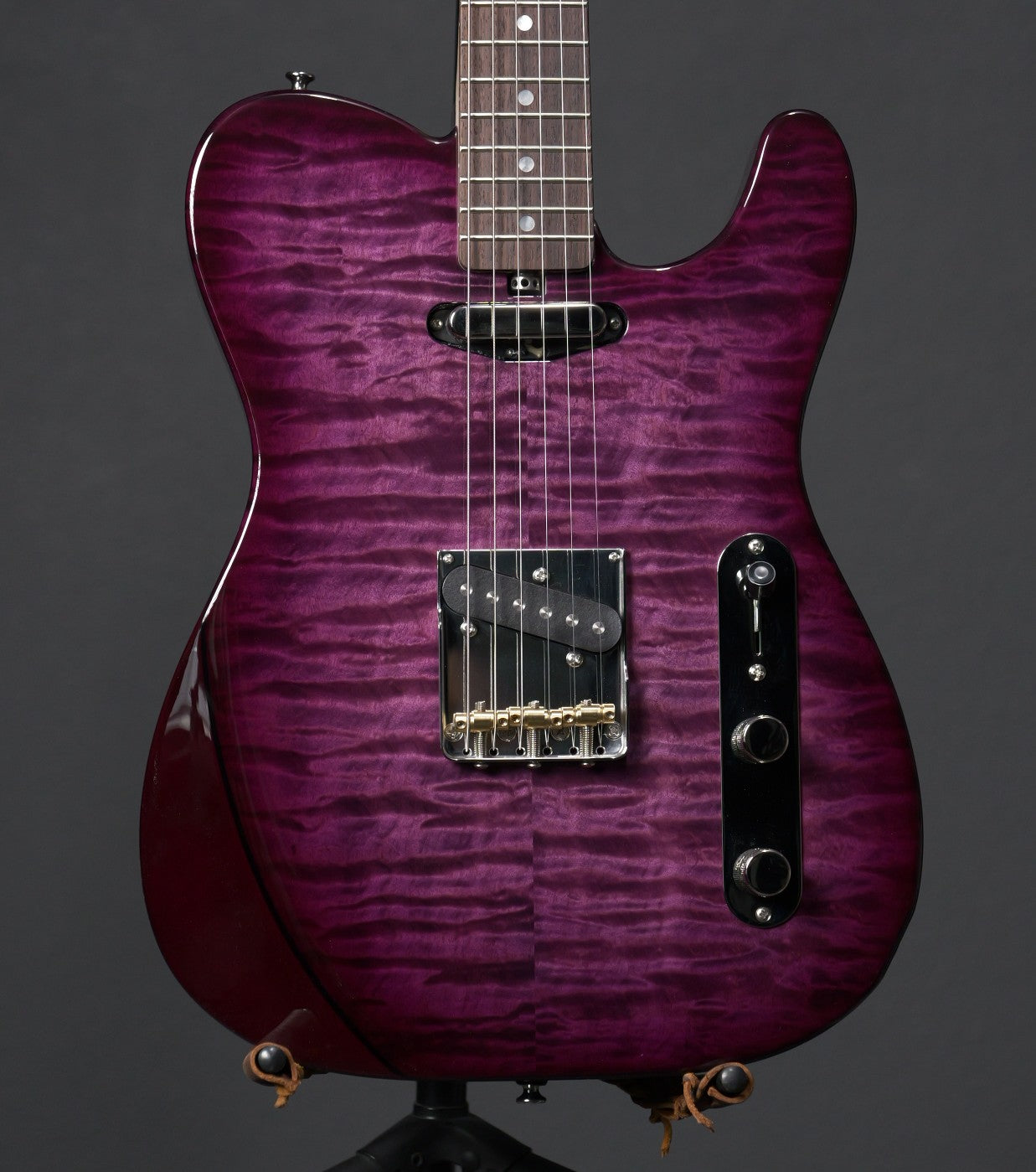 Larrivee Baker-T Pro Quilted Maple Purple