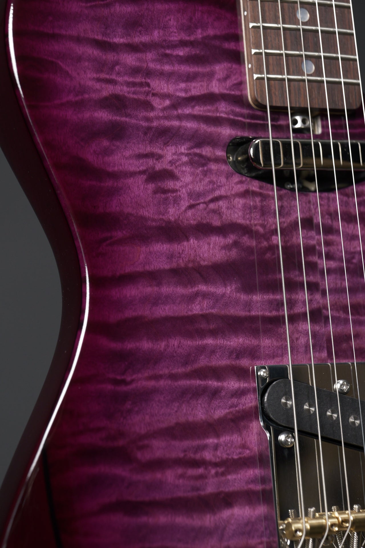 Larrivee Baker-T Pro Quilted Maple Purple