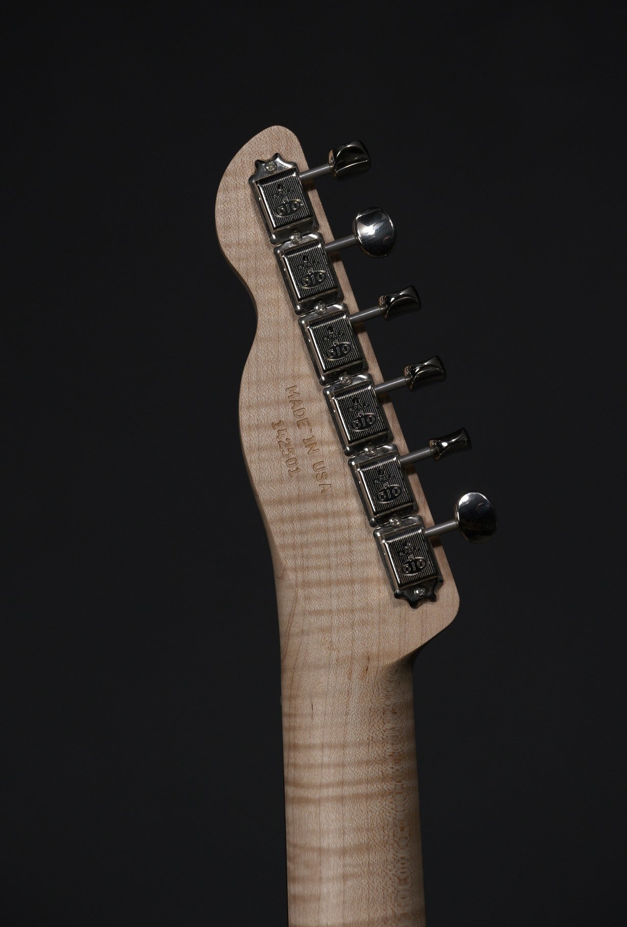 Larrivee Baker-T Pro Quilted Maple Purple