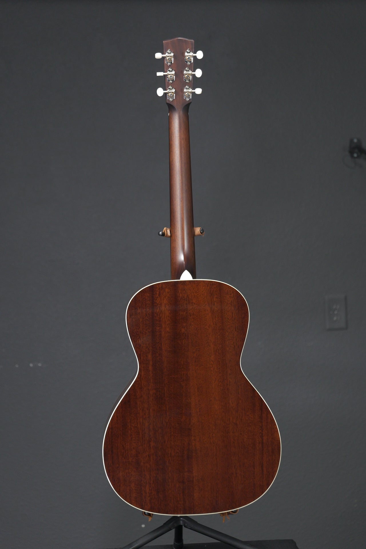 Bourgeois Touchtstone L-DBO/TS Torrefied Sitka & Mahogany