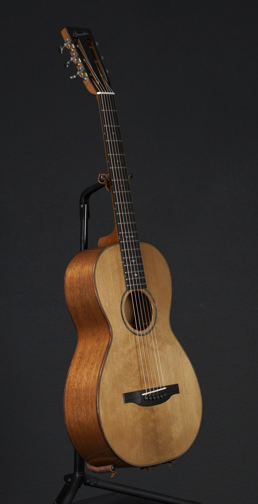 Boucher HG-44-M Mahogany & Torrefied Adirondack