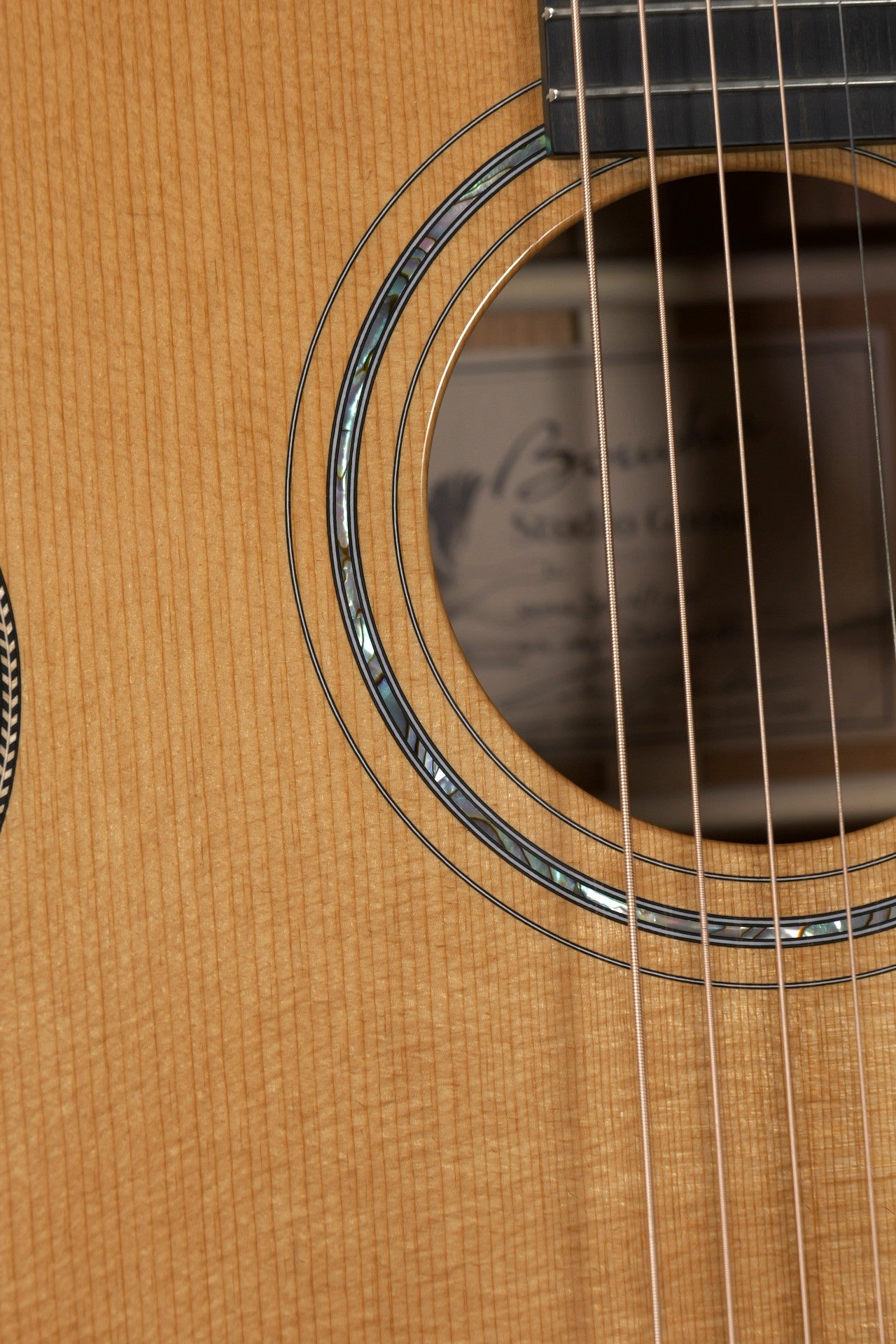 Boucher SG-41-MV Mahogany & Torrefied Adirondack