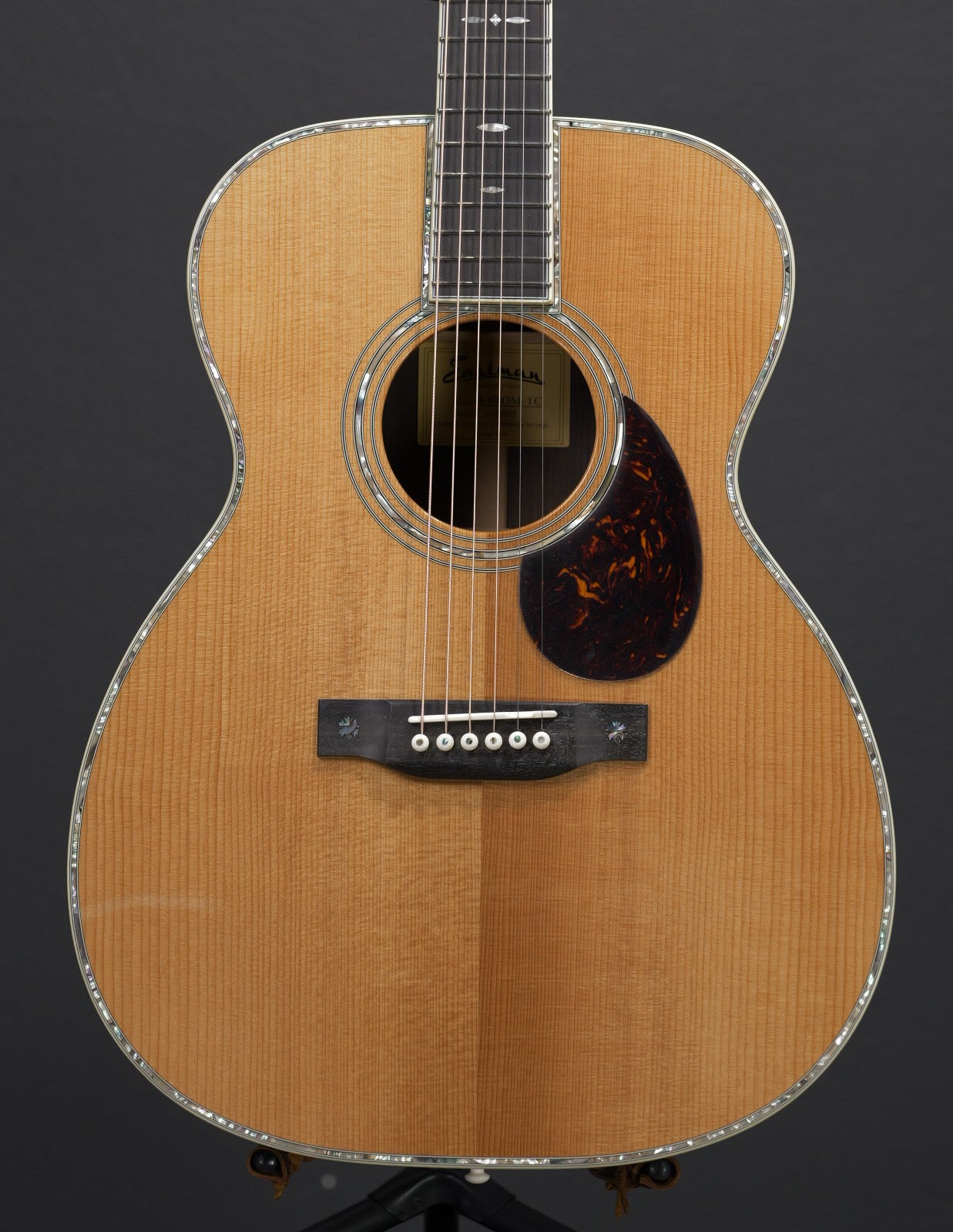 Eastman E40OM-TC Thermo-Cured Adirondack Spruce