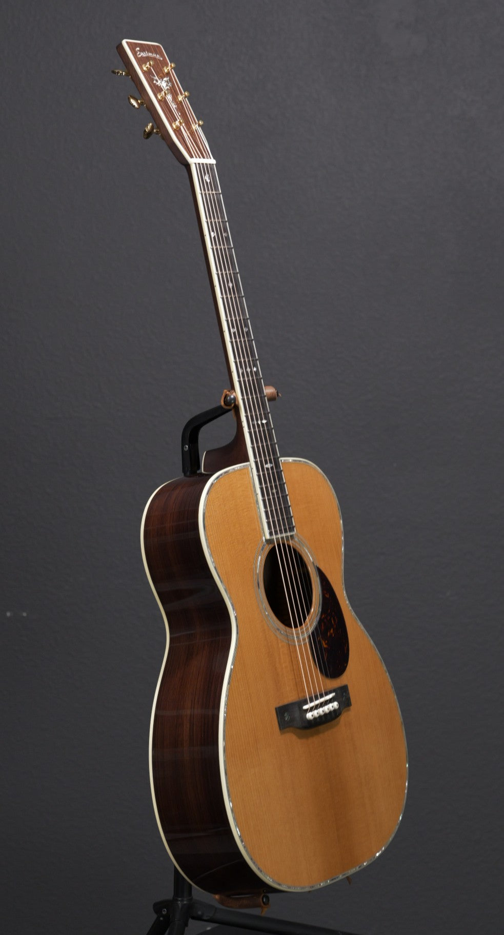Eastman E40OM-TC Thermo-Cured Adirondack Spruce