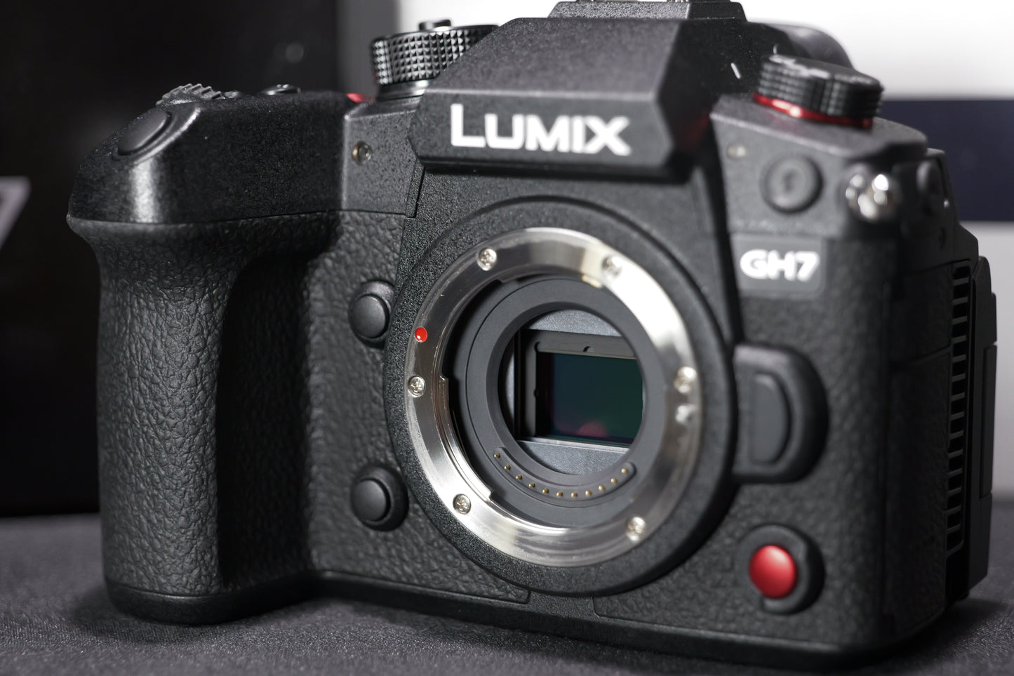 Panasonic Lumix GH7